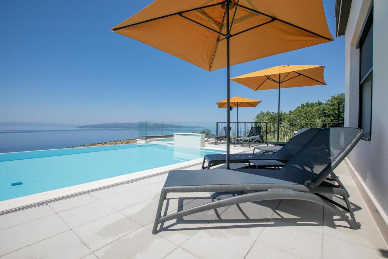 Villa Dinora Makarska Esterno foto
